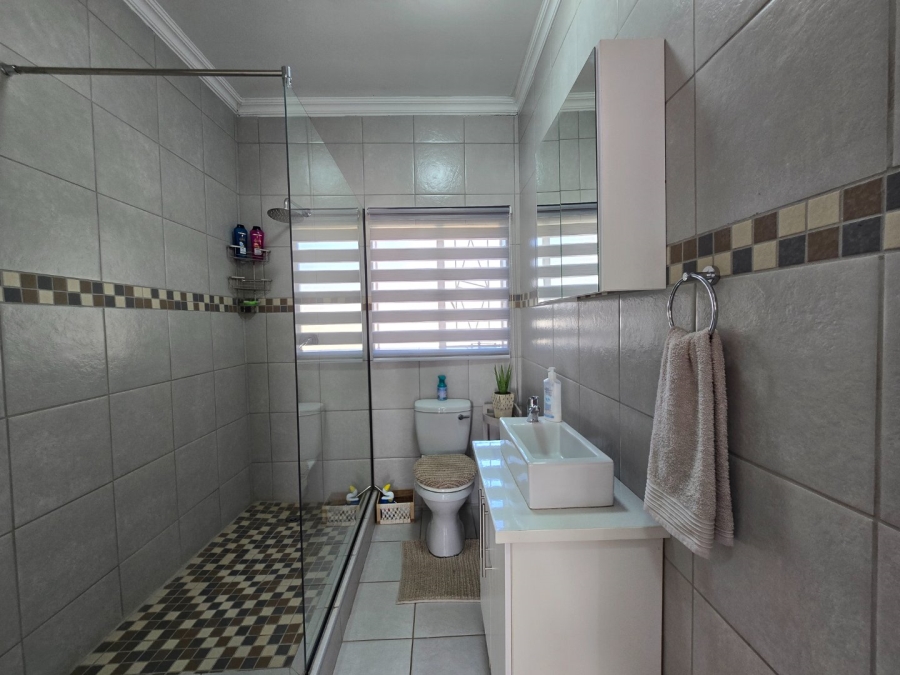 4 Bedroom Property for Sale in Bayswater Free State